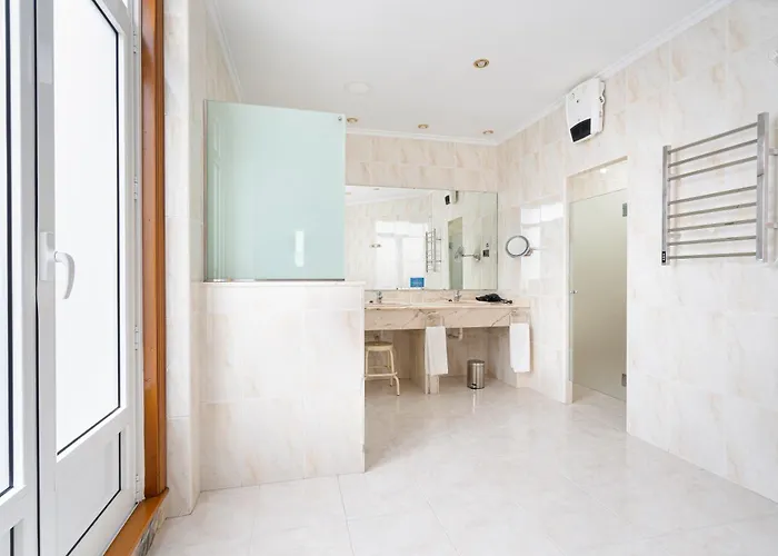 Hernán Cortés Hotel 4*