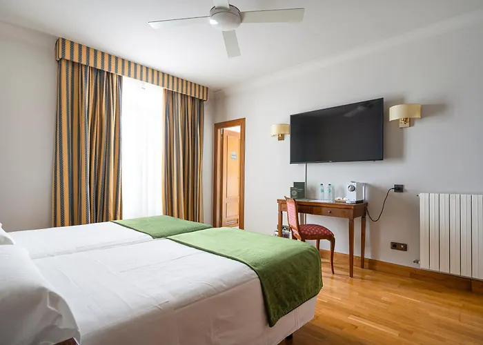 Hernán Cortés Hotel