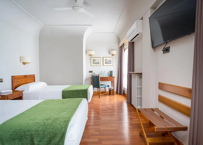 Hotel Hernán Cortés