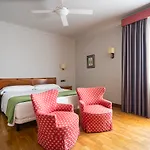Hernán Cortés Hotel