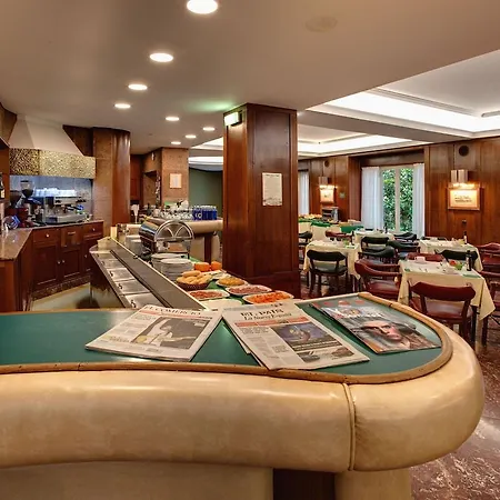 Hotel Hernán Cortés 4*