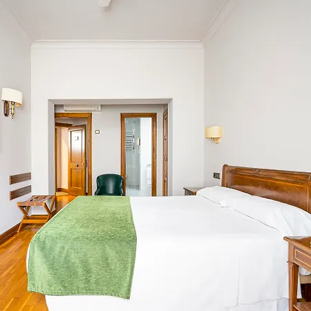 Hotel Hernán Cortés