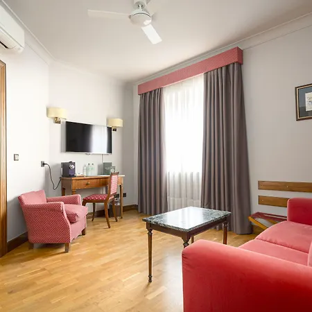 Hernán Cortés Hotel 4*