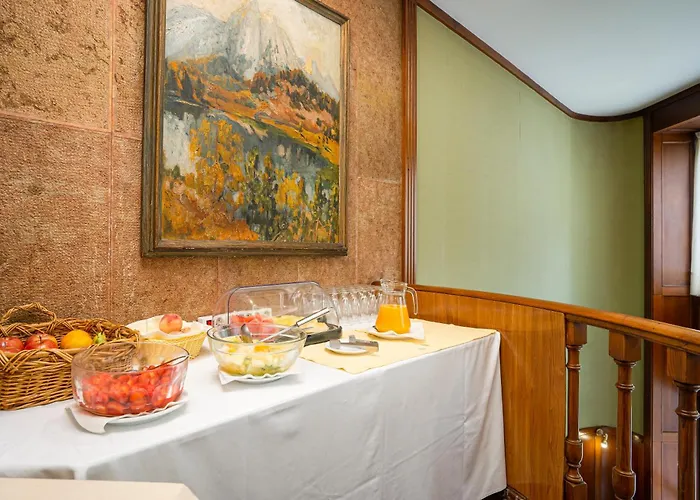 Hernan Cortes Otel 4*