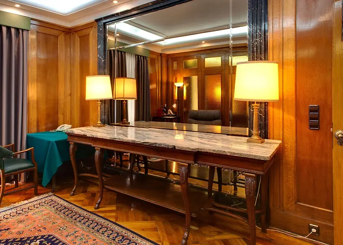 Otel Hernan Cortes 4*