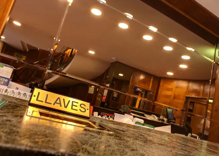 Hernan Cortes Otel 4*