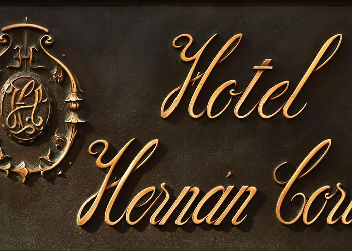 Otel Hernan Cortes 4*