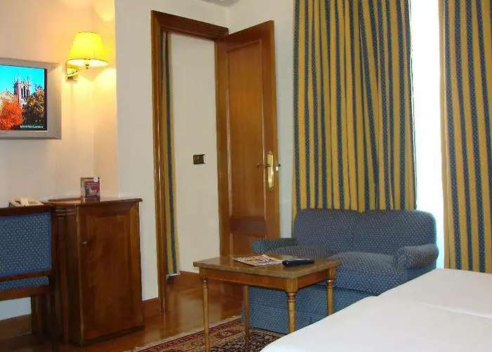 Hernan Cortes Hotel Gijón