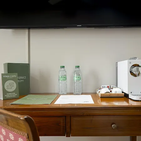 Hernán Cortés Szálloda 4*